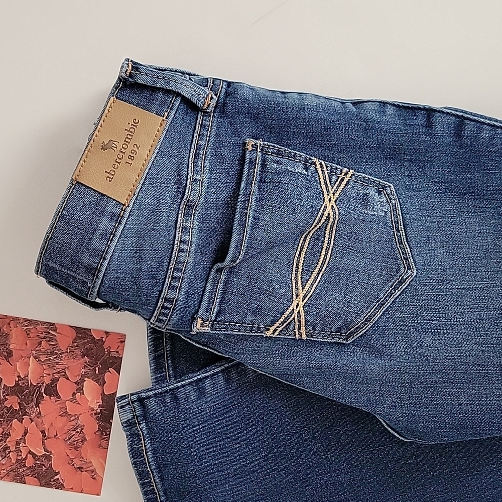 Skinny jeans for girls